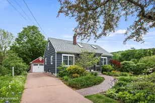 359 New Lenox Rd, Lenox, MA 01240 - Photo 2