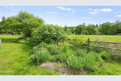 359 New Lenox Rd, Lenox, MA 01240 - Photo 40
