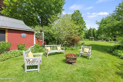 359 New Lenox Rd, Lenox, MA 01240 - Photo 42