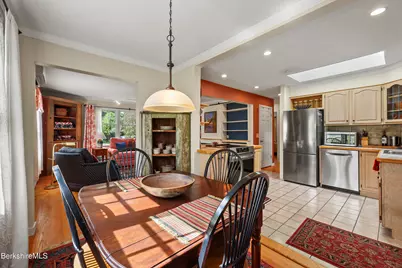 359 New Lenox Rd, Lenox, MA 01240 - Photo 10