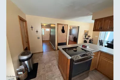 118 Winesap Rd, Pittsfield, MA 01201 - Photo 8