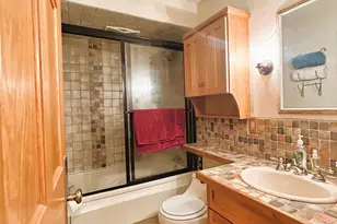 106 E Housatonic St, Pittsfield, MA 01201 - Photo 20