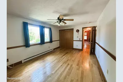 106 E Housatonic St #3, Pittsfield, MA 01201 - Photo 16