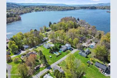 30 Imperial St, Lanesborough, MA 01237 - Photo 36