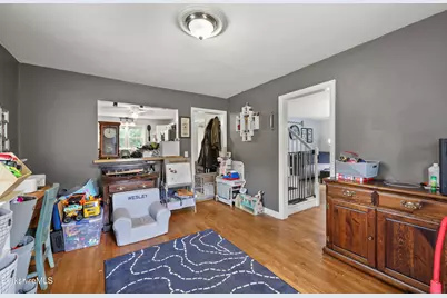 1952 East St, Pittsfield, MA 01201 - Photo 10