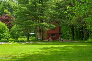 729 Hewins St, Sheffield, MA 01257 - Photo 62
