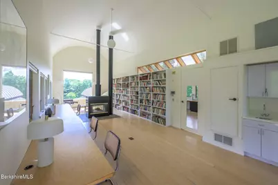 729 Hewins St, Sheffield, MA 01257 - Photo 36