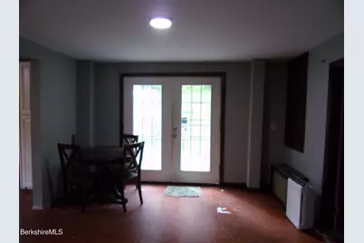 115 Cliff St, North Adams, MA 01247 - Photo 22