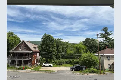 115 Cliff St, North Adams, MA 01247 - Photo 8