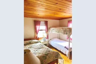 48 Canterbury Ln, Hinsdale, MA 01235 - Photo 32