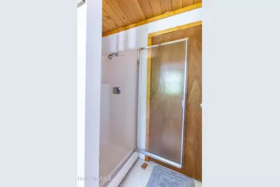 48 Canterbury Ln, Hinsdale, MA 01235 - Photo 26