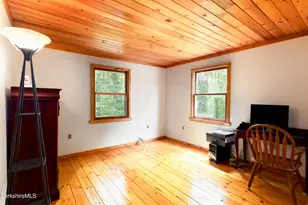48 Canterbury Ln, Hinsdale, MA 01235 - Photo 22