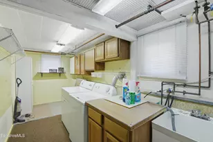 15 Lillian St, Pittsfield, MA 01201 - Photo 30