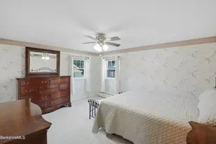 15 Lillian St, Pittsfield, MA 01201 - Photo 16
