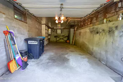 116 Bromback St, Pittsfield, MA 01201 - Photo 20