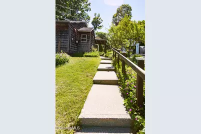 116 Bromback St, Pittsfield, MA 01201 - Photo 6