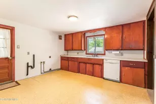 116 Bromback St, Pittsfield, MA 01201 - Photo 12