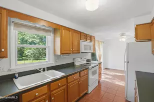 15 Tamarack Ave, Lee, MA 01238 - Photo 4