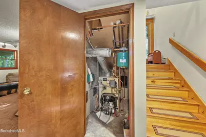 156 Bailey Rd, Lanesborough, MA 01237 - Photo 34