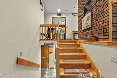 156 Bailey Rd, Lanesborough, MA 01237 - Photo 4