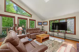 156 Bailey Rd, Lanesborough, MA 01237 - Photo 6
