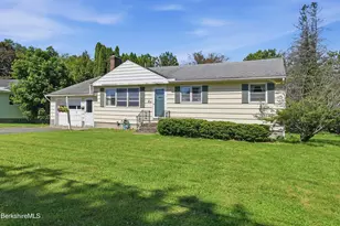 39 Meleca Ave, Pittsfield, MA 01201 - Photo 2