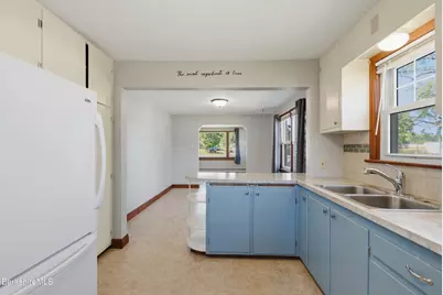 428 Dalton Ave, Pittsfield, MA 01201 - Photo 14