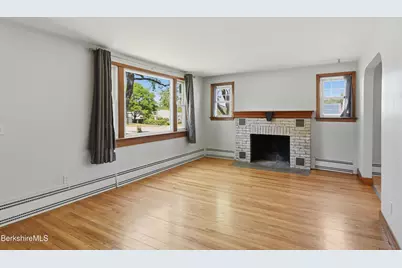 428 Dalton Ave, Pittsfield, MA 01201 - Photo 10