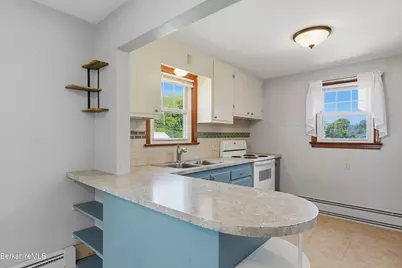 428 Dalton Ave, Pittsfield, MA 01201 - Photo 12