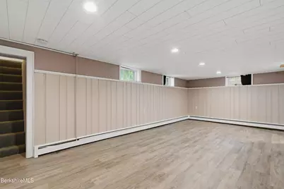 428 Dalton Ave, Pittsfield, MA 01201 - Photo 28