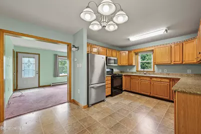 51 Middlefield Rd, Peru, MA 01235 - Photo 8