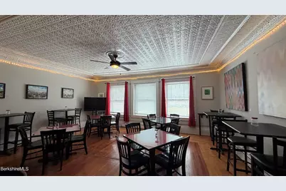 47 Park St, Adams, MA 01220 - Photo 16
