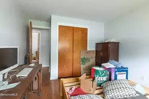 580 Elm St, Pittsfield, MA 01201 - Photo 18
