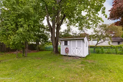 580 Elm St, Pittsfield, MA 01201 - Photo 26