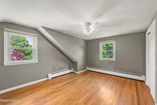 28 Calumet St, Pittsfield, MA 01201 - Photo 28