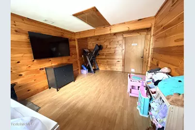 29 Norwich Dr, Dalton, MA 01226 - Photo 14