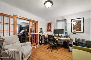281 Walnut St, North Adams, MA 01247 - Photo 10