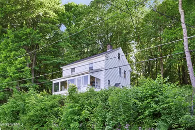 281 Walnut St, North Adams, MA 01247 - Photo 2