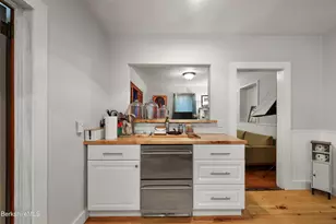 281 Walnut St, North Adams, MA 01247 - Photo 16