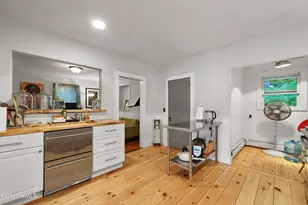 281 Walnut St, North Adams, MA 01247 - Photo 12