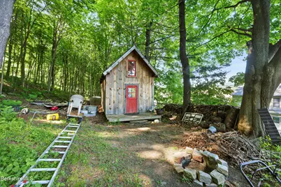 281 Walnut St, North Adams, MA 01247 - Photo 30