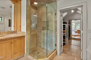 1571 Pleasant St, Lee, MA 01238 - Photo 30