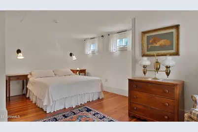 1571 Pleasant St, Lee, MA 01238 - Photo 32