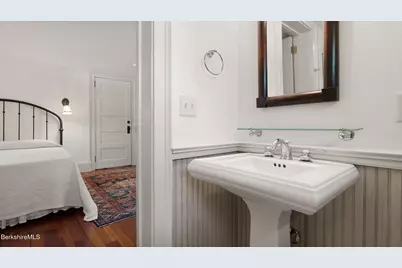 1571 Pleasant St, Lee, MA 01238 - Photo 40