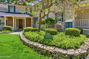 1571 Pleasant St, Lee, MA 01238 - Photo 4