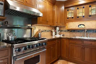 1571 Pleasant St, Lee, MA 01238 - Photo 18
