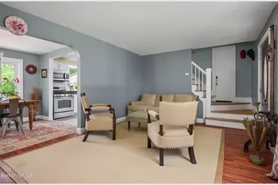 19 Roselyn Dr, Pittsfield, MA 01201 - Photo 2