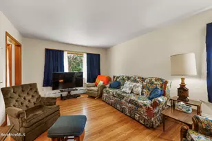 4 E Orchard Terrace, Adams, MA 01220 - Photo 10