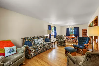4 E Orchard Ter, Adams, MA 01220 - Photo 8