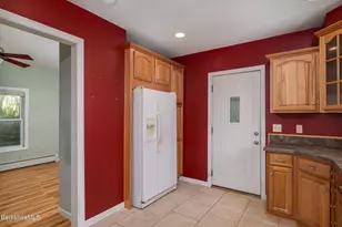 32 Hathaway St, North Adams, MA 01247 - Photo 6